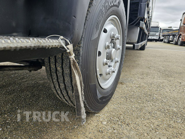 현대 메가트럭 250 후축 윙바디 4.5톤 수동 5