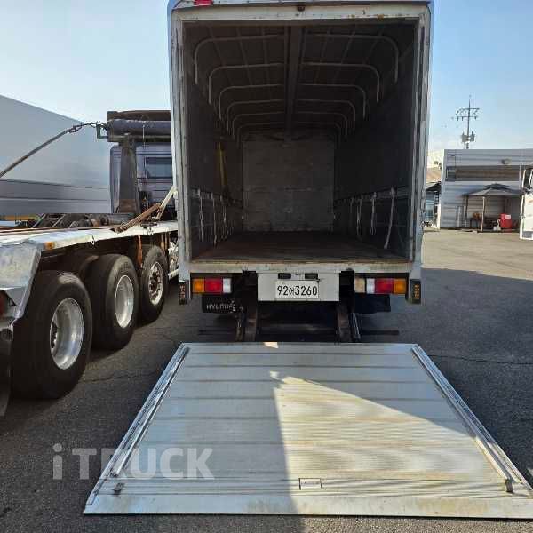 현대 메가트럭 280 후축 윙바디 6.5톤 수동 1