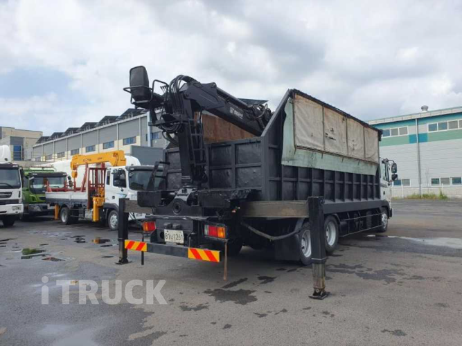 현대 메가트럭 집게차 250 2톤 수동 없음(순정) 9