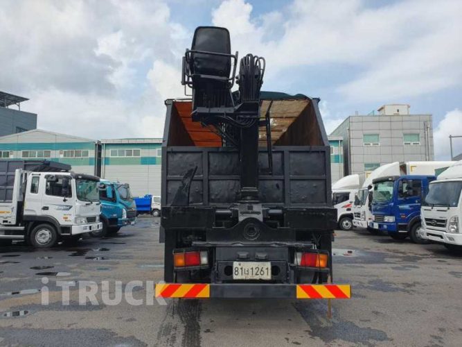 현대 메가트럭 집게차 250 2톤 수동 없음(순정) 2