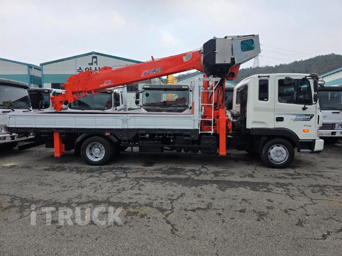 현대 카고크레인 광림 메가트럭 7톤 11