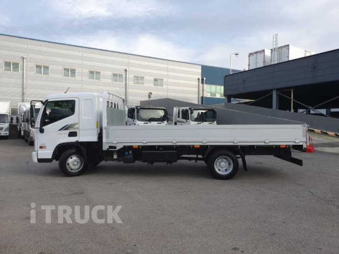 현대 올뉴마이티 3.5톤 광폭 카고 슈퍼캡 초장축 1