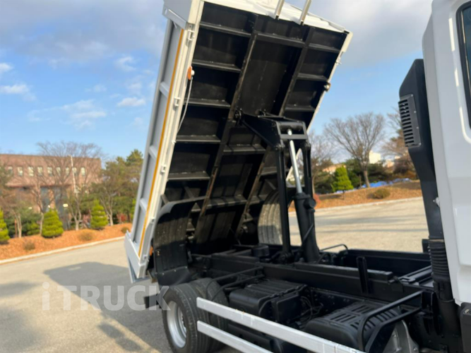 현대 메가트럭 화물덤프 5톤 10