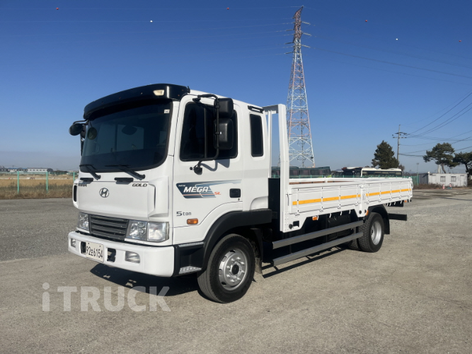 현대 메가트럭 250 단바리 카고 4.5톤 수동