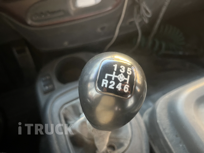 현대 메가트럭 250 단바리 카고 4.5톤 수동 8