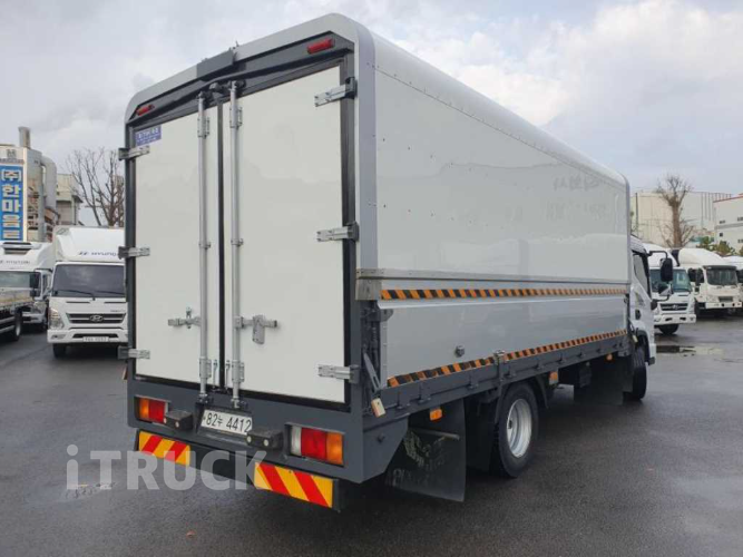 현대 올뉴마이티 3.5톤 윙바디 슈퍼캡 7