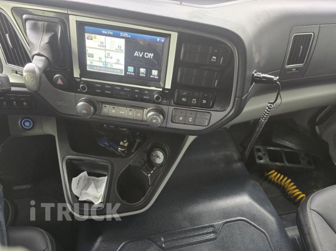 현대 파비스 300 후축 윙바디 8.5톤 오토 12