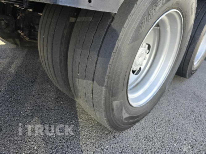 현대 메가트럭 280 후축 윙바디 5톤 수동 17