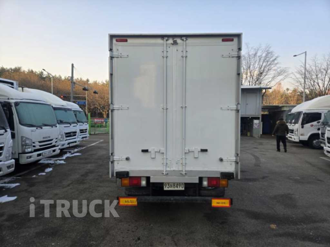 현대 마이티큐티 2.5톤 냉동탑 5