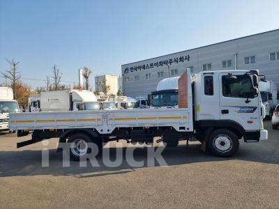 현대 메가트럭 270 단바리 카고 4.5톤 수동 3