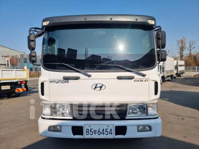 현대 메가트럭 270 단바리 카고 4.5톤 수동