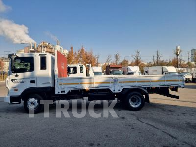 현대 메가트럭 270 단바리 카고 4.5톤 수동 6