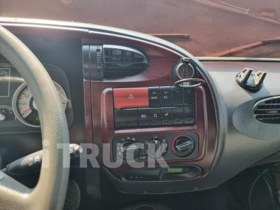 현대 메가트럭 270 단바리 카고 4.5톤 수동 14