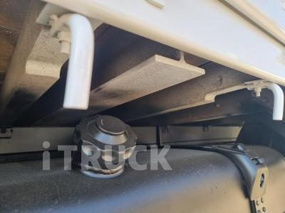 현대 메가트럭 270 단바리 카고 4.5톤 수동 9