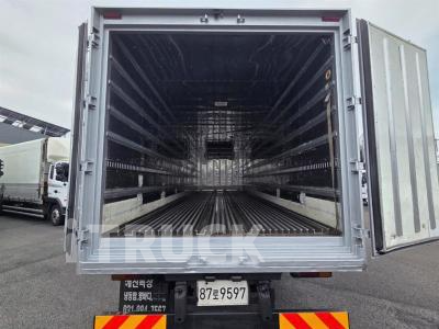 현대 메가트럭 260 후축 냉동탑 5톤 수동 6