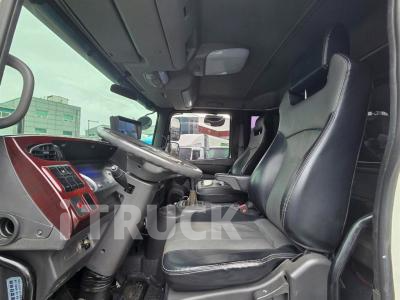 현대 메가트럭 260 후축 냉동탑 5톤 수동 8