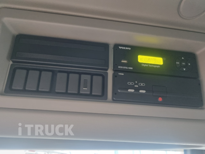 볼보 FE 350 후축 윙바디 8.5톤 오토 11