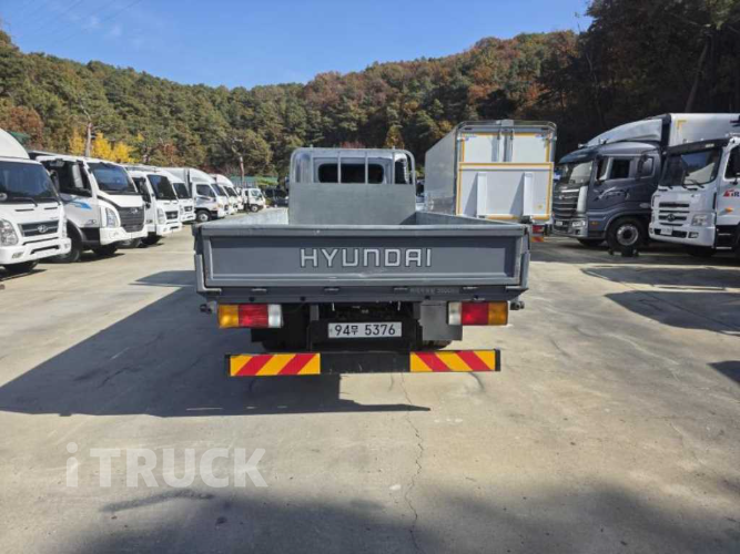 현대 올뉴마이티 3.5톤 카고 슈퍼캡 6