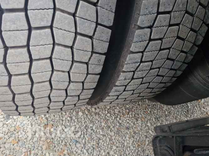 볼보 FE 350 후축 윙바디 9.5톤 오토 18