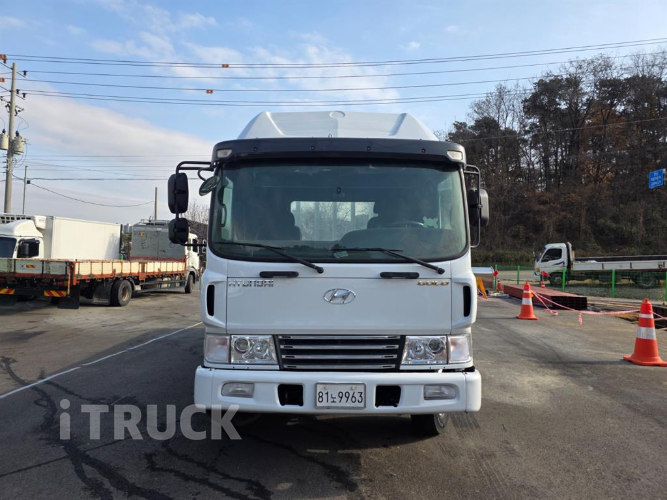 현대 메가트럭 280 단바리 카고 5톤 수동 1