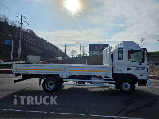 현대 메가트럭 280 단바리 카고 5톤 수동 3