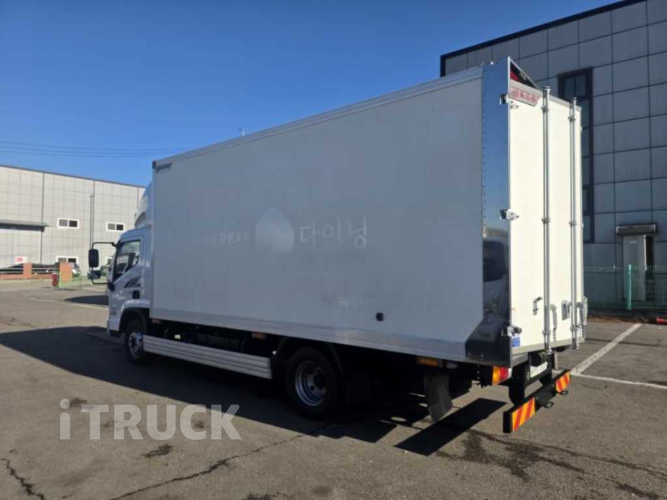 현대 올뉴마이티 3.5톤 광폭 냉동탑 3