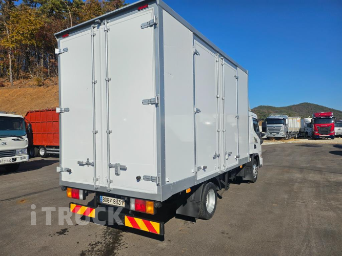 현대 올뉴마이티 2.5톤 익스하이탑 슈퍼캡 6