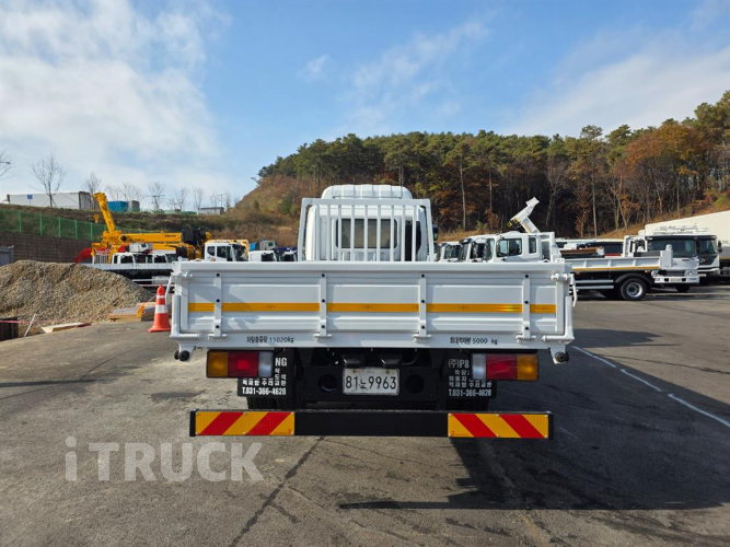 현대 메가트럭 280 단바리 카고 4.5톤 수동 4