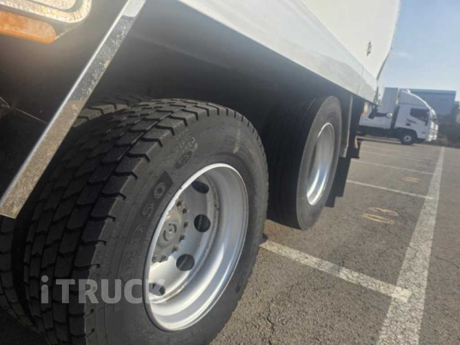 볼보 FL 280 후축 냉동탑 4.5톤 오토 10