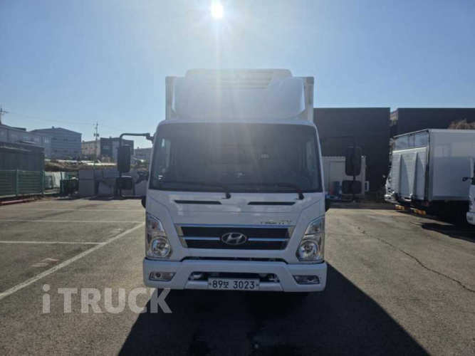 현대 올뉴마이티 3.5톤 광폭 냉동탑 2