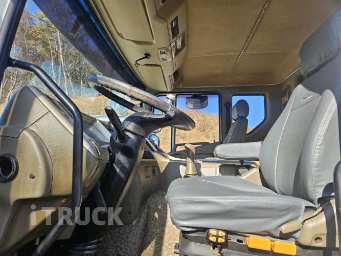 타타대우 노부스 280 후축 윙바디 4.5톤 수동 9