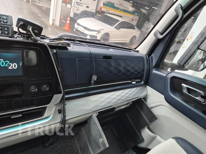 타타대우 더쎈 4톤 광폭 탑 13