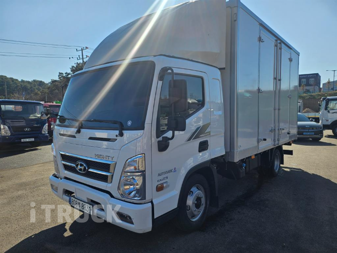 현대 올뉴마이티 2.5톤 익스하이탑 슈퍼캡 1