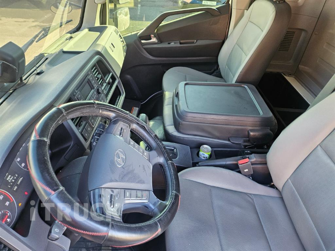 현대 올뉴마이티 2.5톤 익스하이탑 슈퍼캡 12