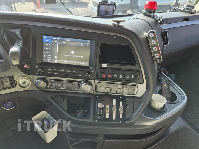 현대 트라고엑시언트 후축 상승윙바디 19톤 오토 12