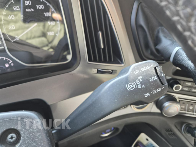 현대 트라고엑시언트 후축 상승윙바디 19톤 오토 13