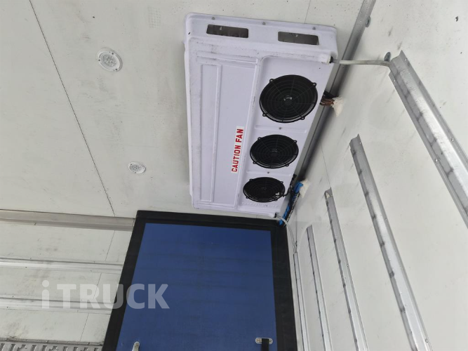 타타대우 더쎈 4톤 광폭 탑 8