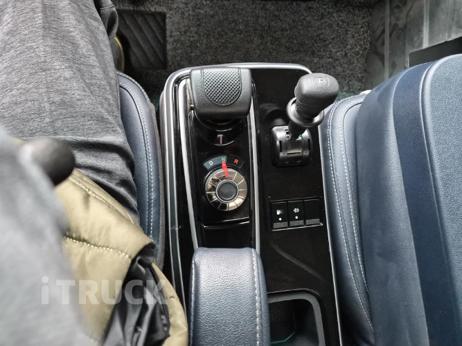 타타대우 더쎈 4톤 광폭 탑 12