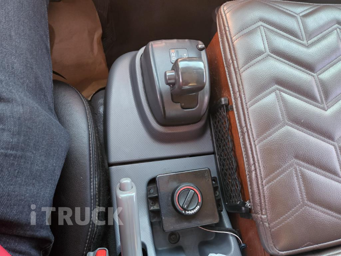 이스즈 엘프 3.5톤 광폭 냉동탑 14