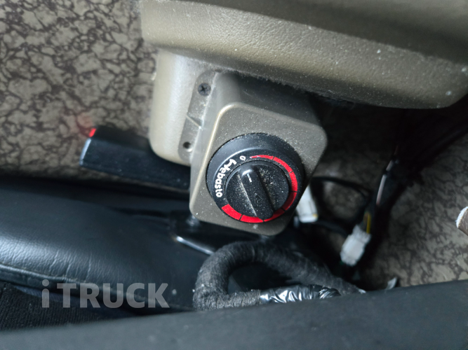 타타대우 노부스 280 후축 윙바디 8.5톤 오토 16