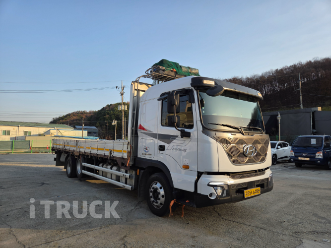 현대 메가트럭 300 앞축 카고 7.5톤 오토