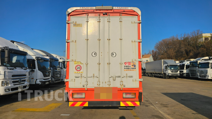 현대 메가트럭 와이드캡 300 후축 윙바디 6.5톤 오토 6