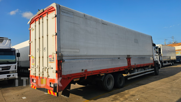 현대 메가트럭 와이드캡 300 후축 윙바디 6.5톤 오토 2