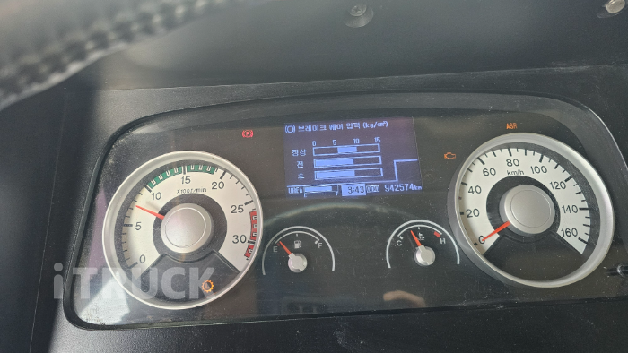 현대 메가트럭 와이드캡 300 후축 윙바디 6.5톤 오토 9