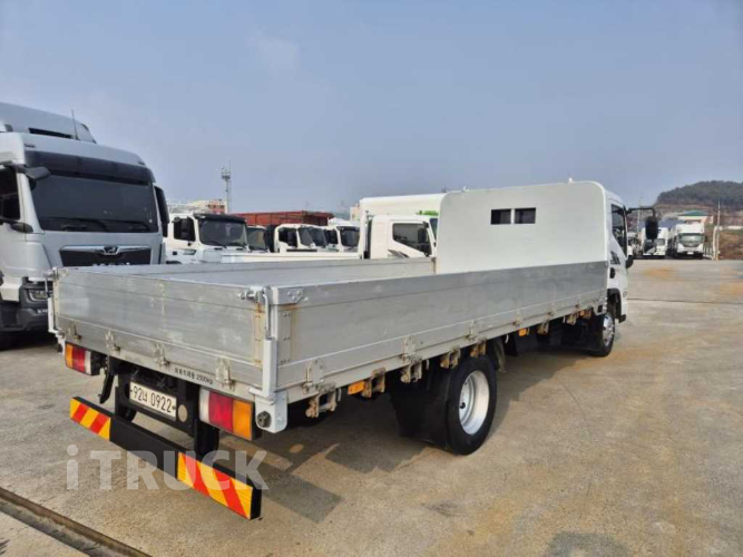 현대 올뉴마이티 3.5톤 광폭 카고 슈퍼캡 7