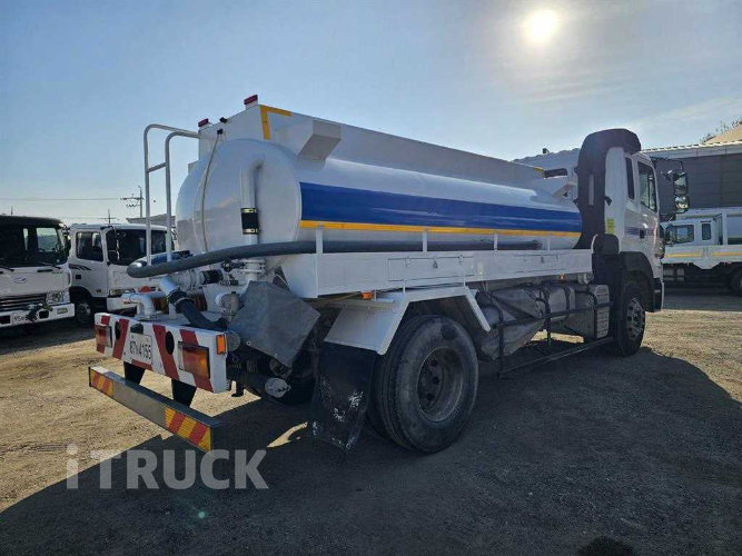 현대 살수차 뉴파워트럭 스텐탱크 8,000L 수동 8