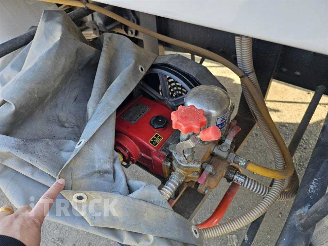 현대 살수차 뉴파워트럭 스텐탱크 8,000L 수동 9