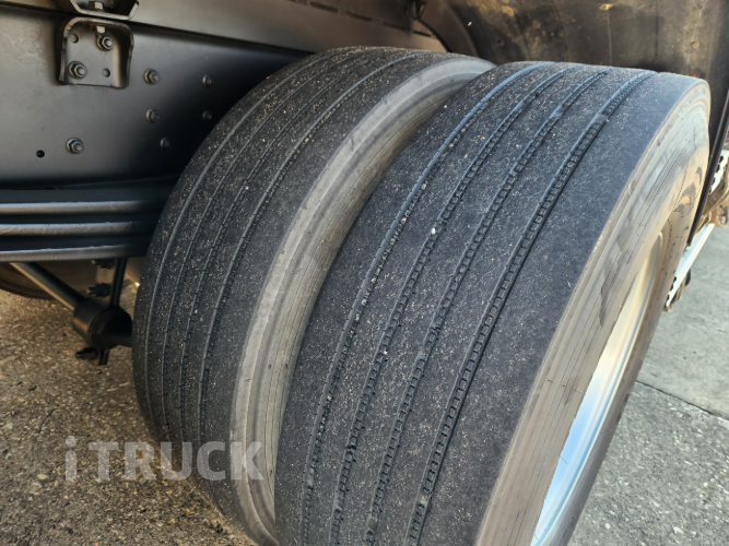 볼보 FL 280 후축 카고 4.5톤 오토 8