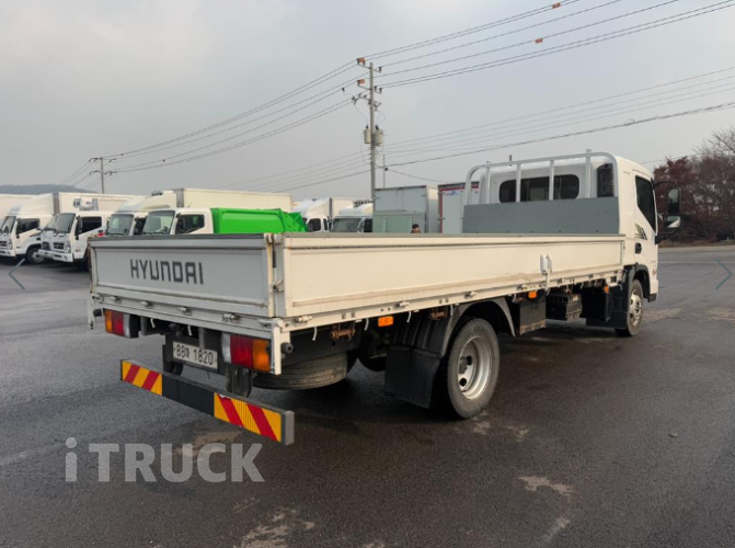 현대 올뉴마이티 3.5톤 카고 슈퍼캡 3