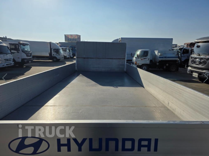 현대 마이티와이드 3.5톤 광폭 카고 슈퍼캡 6